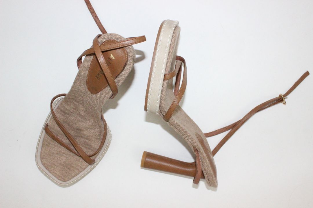 SHOES, ALIAS MAE, 38