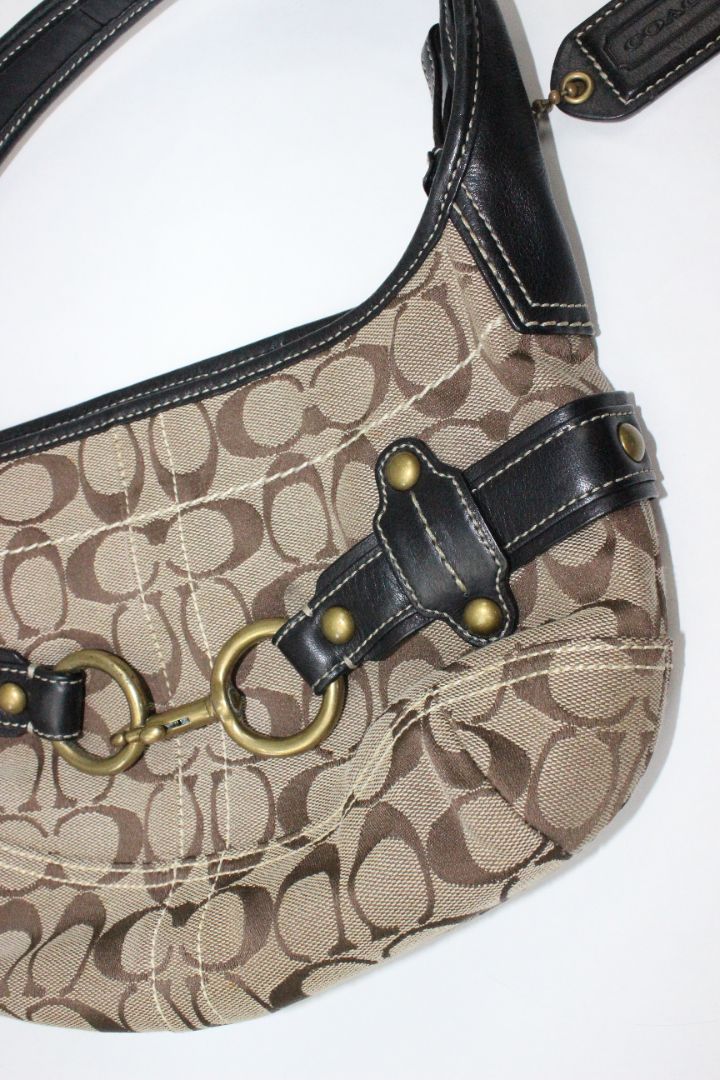 2007 COACH ERGO HOBO BAG
