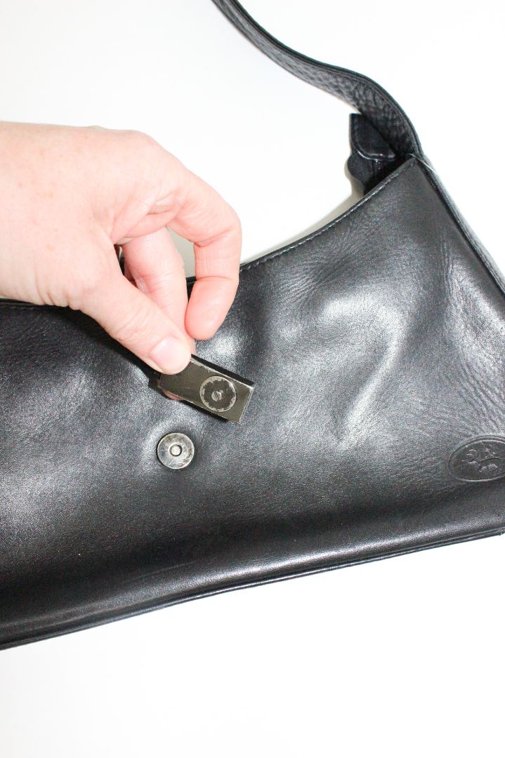 BAG, LLOYD BAKER