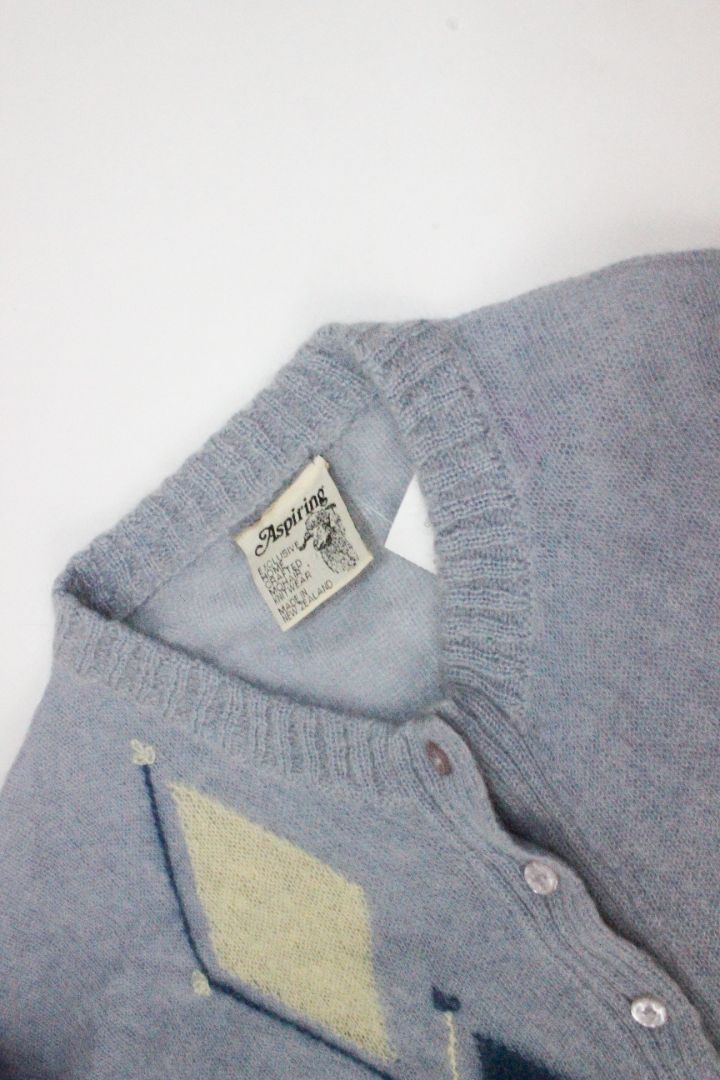VINTAGE CARDIGAN, 12