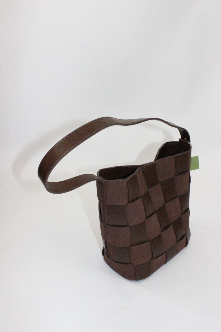 BAG, LEAHTER