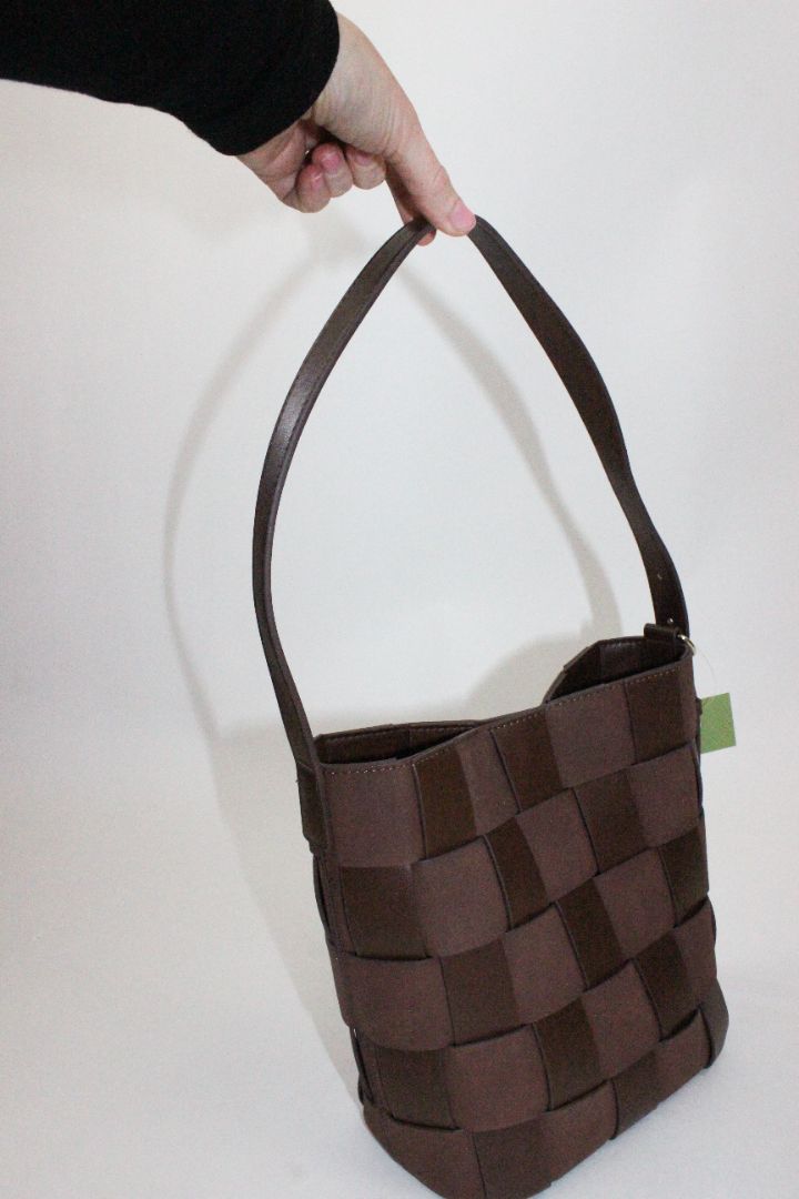 BAG, LEAHTER