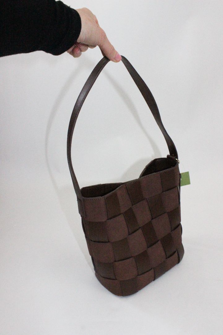 BAG, LEAHTER