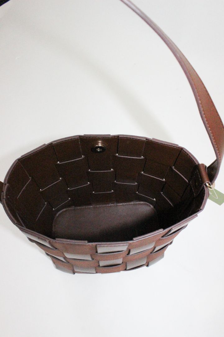 BAG, LEAHTER