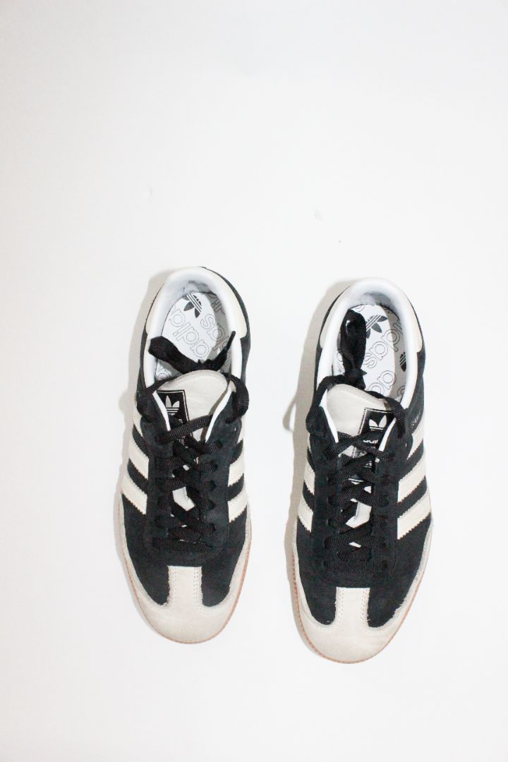 SHOES, ADIDAS, BLACK/CREAM, 40, AS IS