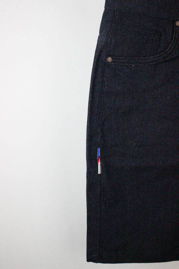 SHORTS, EME STUDIOS, 34