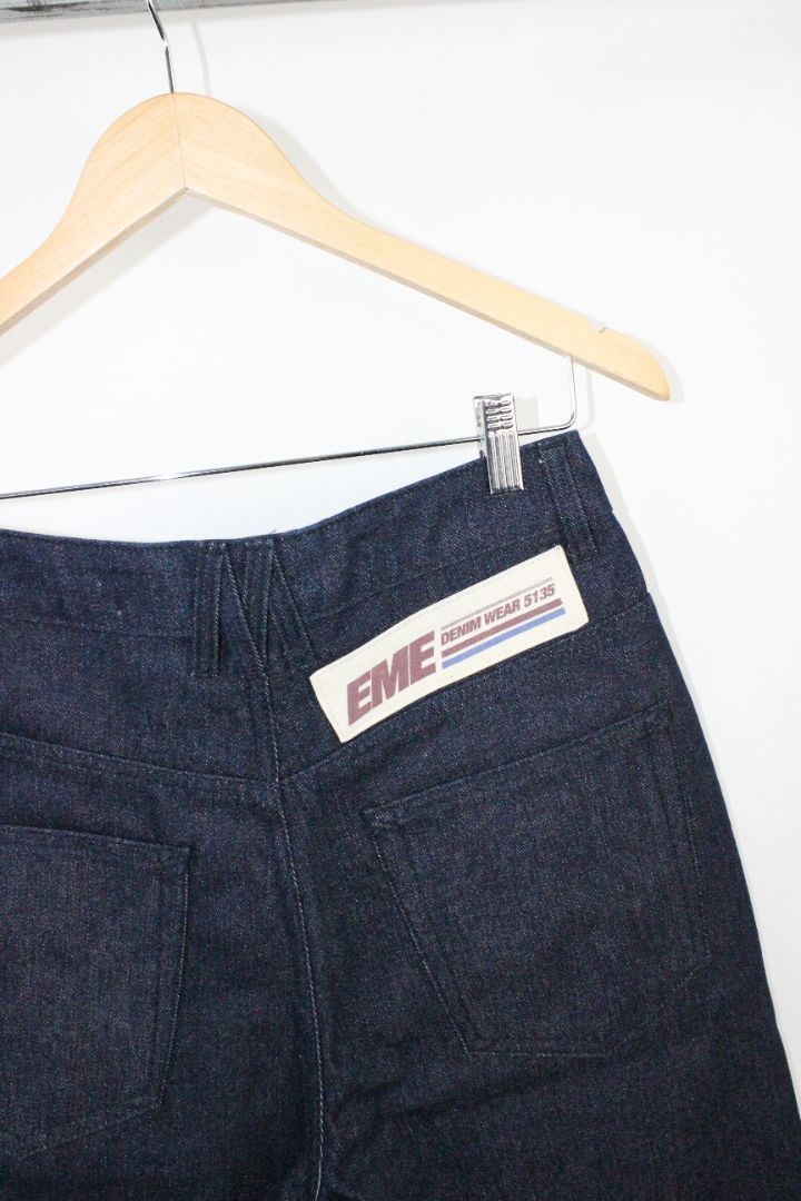 SHORTS, EME STUDIOS, 34