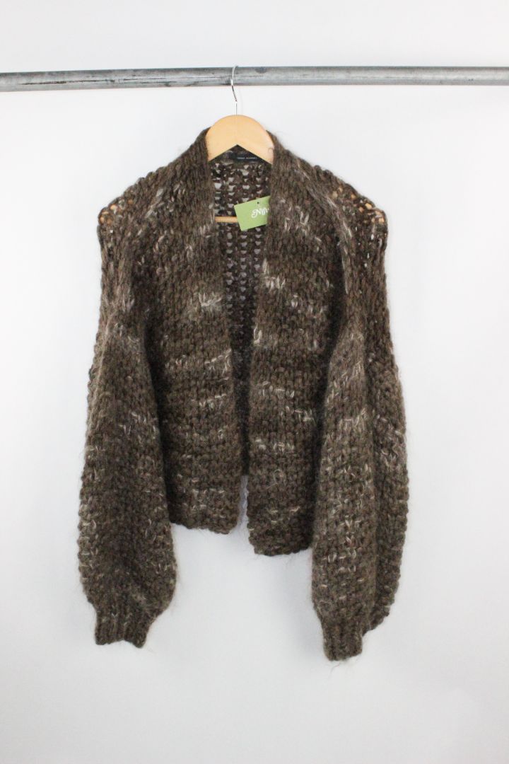 KNIT, GIANNA MOLINARO, 4