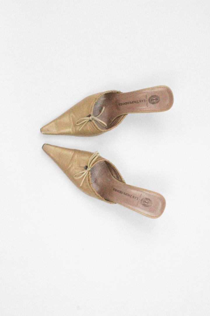 VINTAGE, KITTEN HEELS, 40