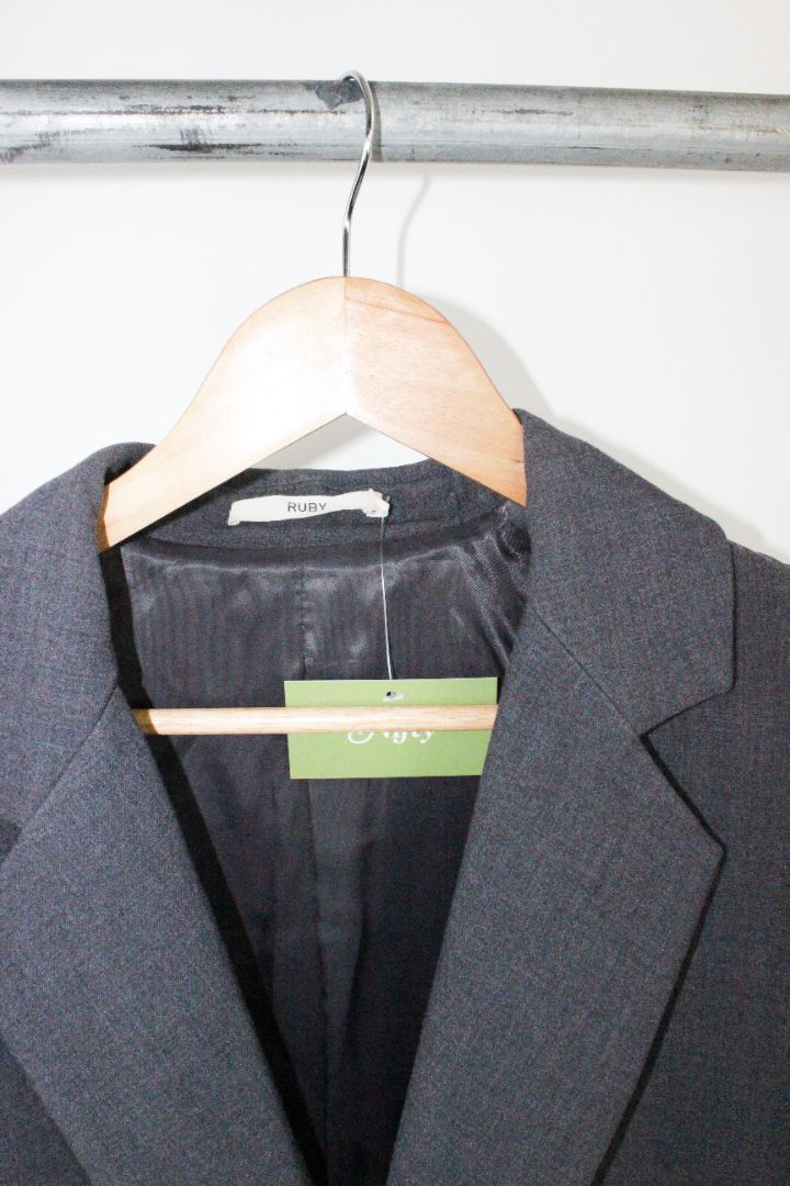 BLAZER, RUBY, 6