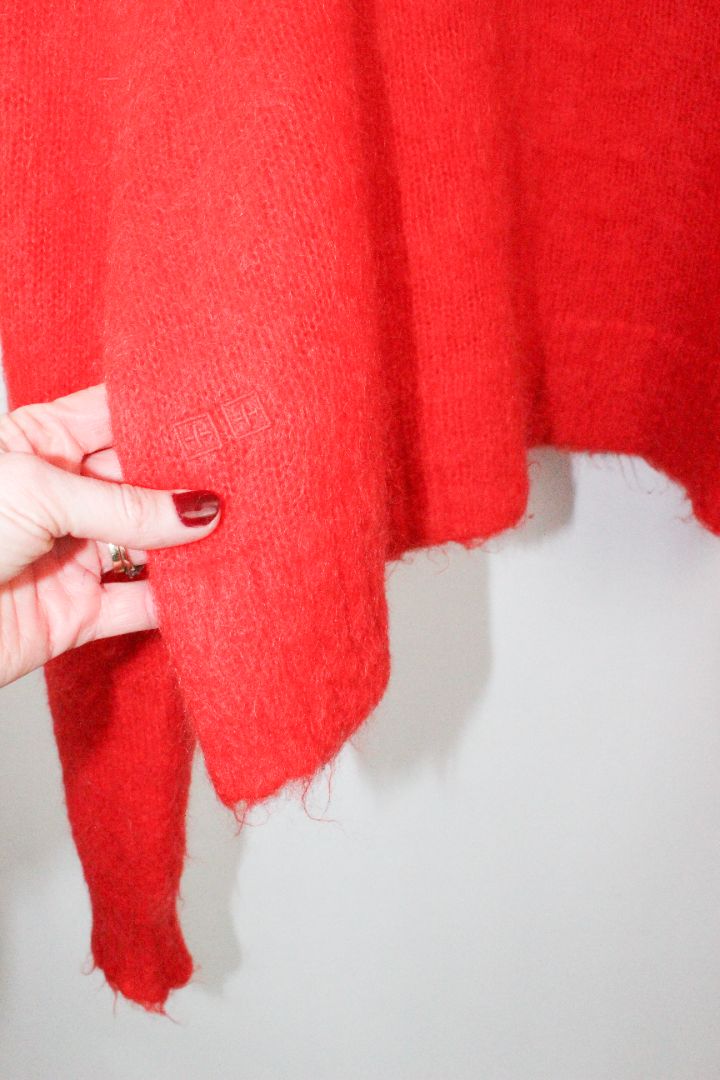 KNIT, KSUBI, S