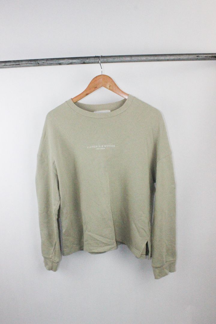 JUMPER, VIKTORIA & WOODS, 10