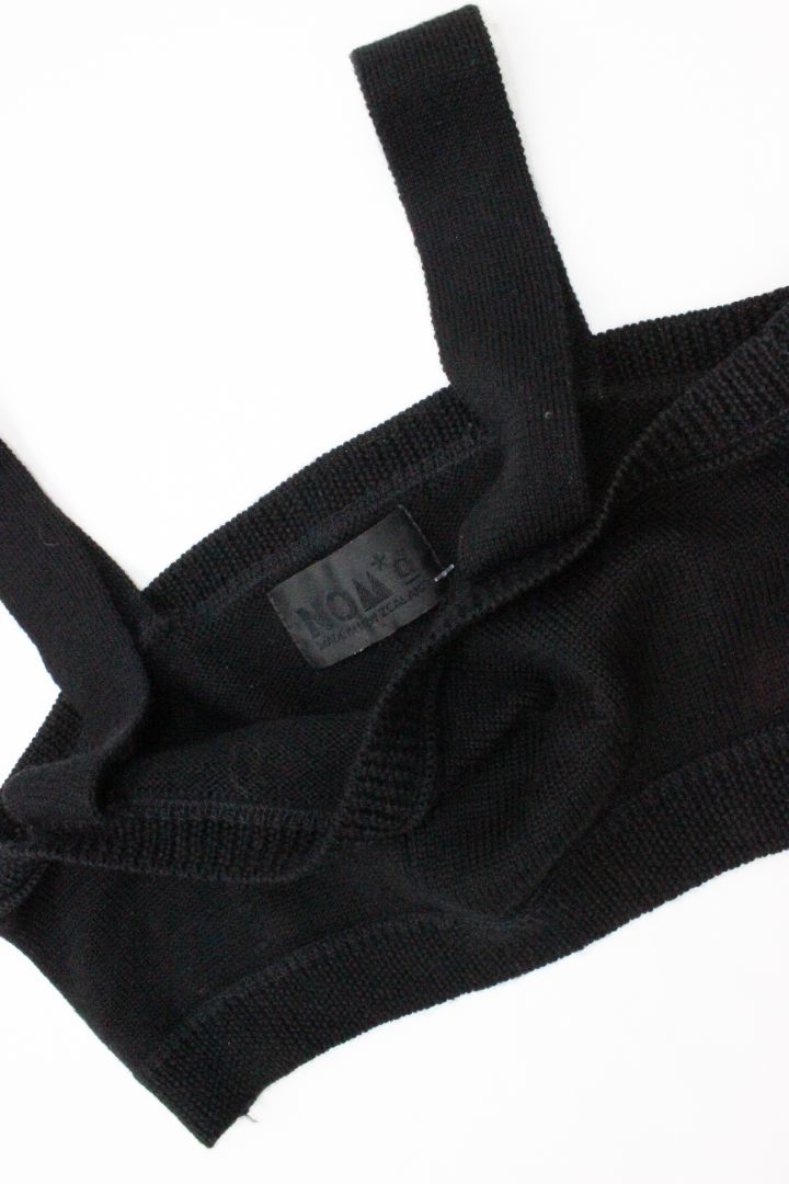 SINGLET, NOM D, 8/10