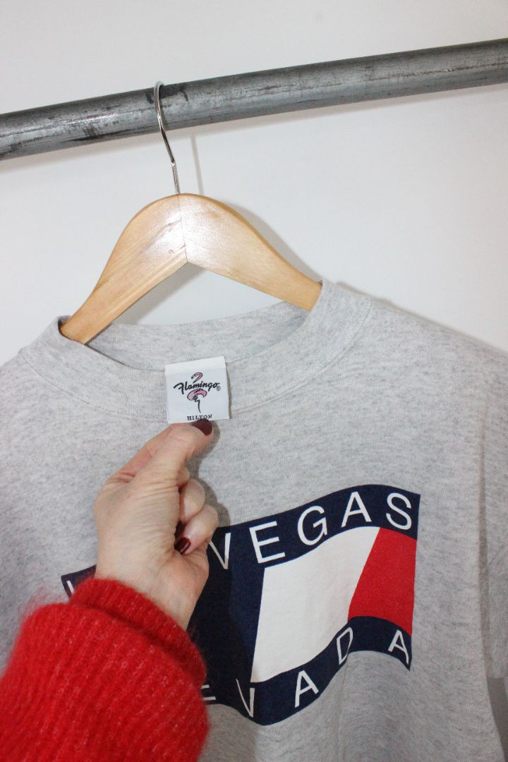 JUMPER, FLAMINGO HILTON, M