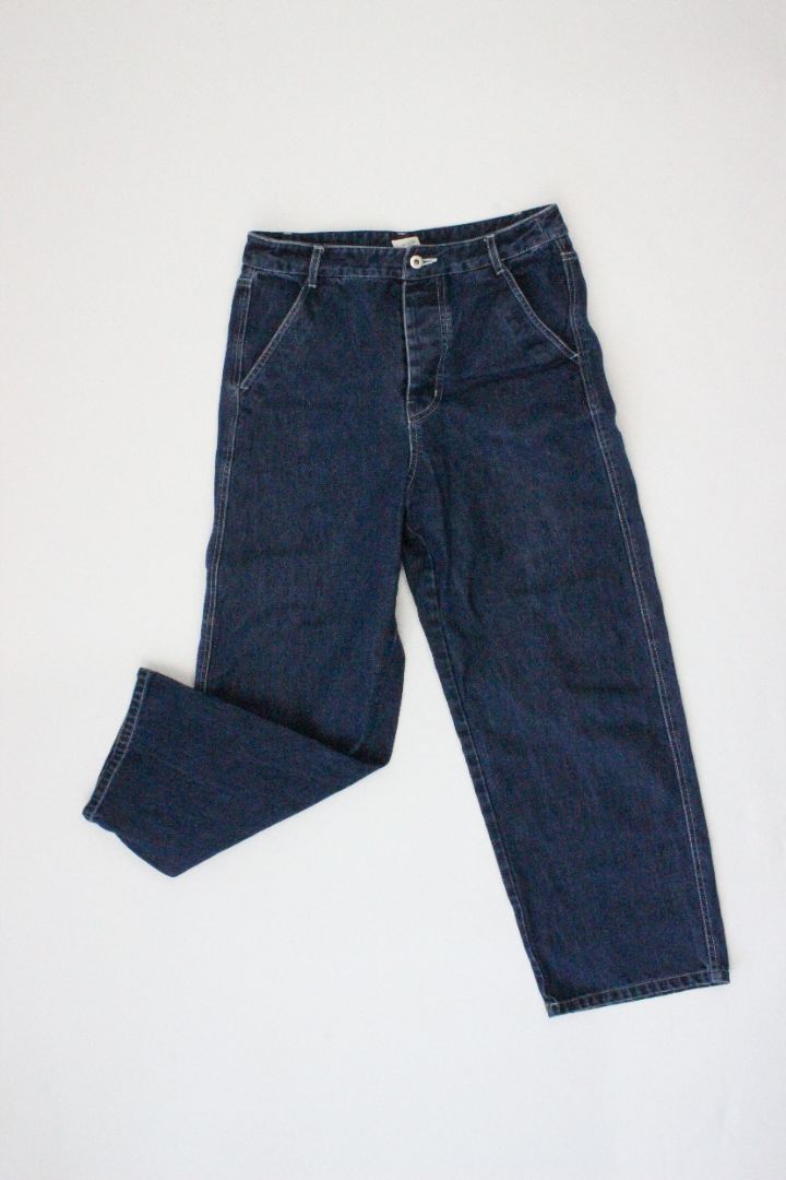 JEANS, KOWTOW, M
