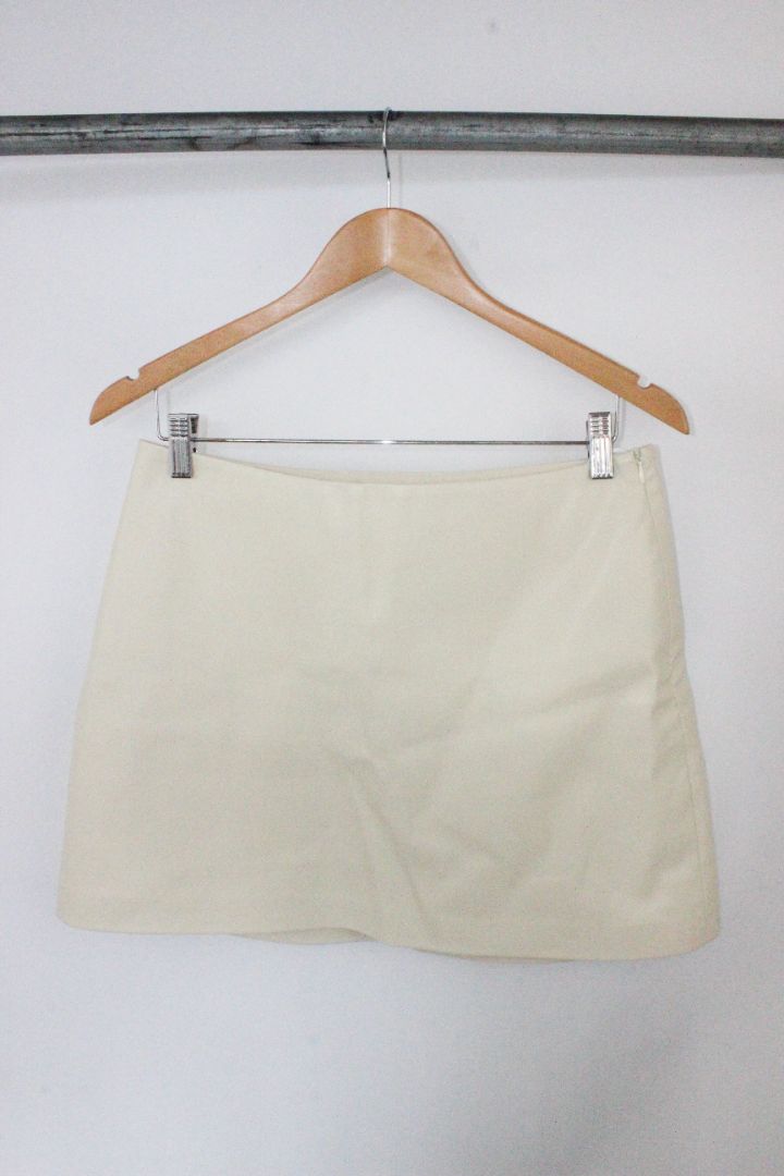 MINI SKIRT, CAITLIN CRISP, 10