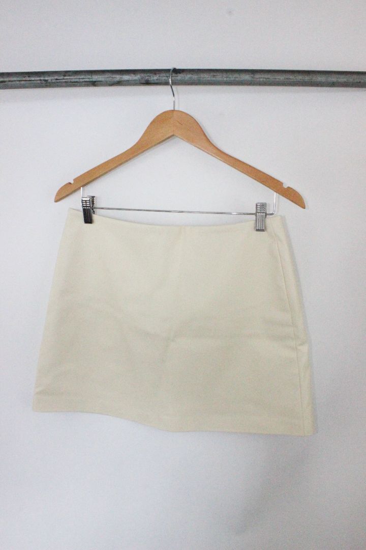 MINI SKIRT, CAITLIN CRISP, 10