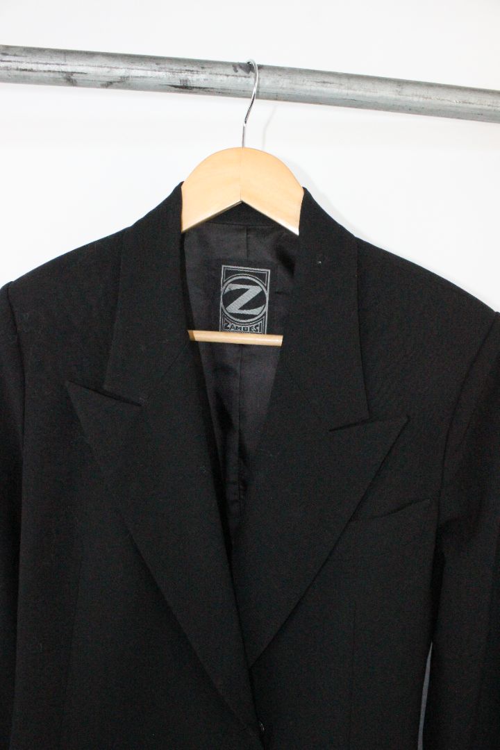 BLAZER, ZAMBESI, 10